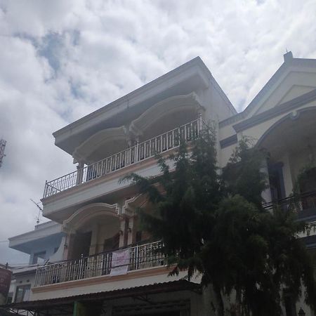 Villa Al Barokah Syariah Family Mitra Reddoorz Near Sarangan Lake Exterior foto